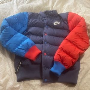 Nike puffer